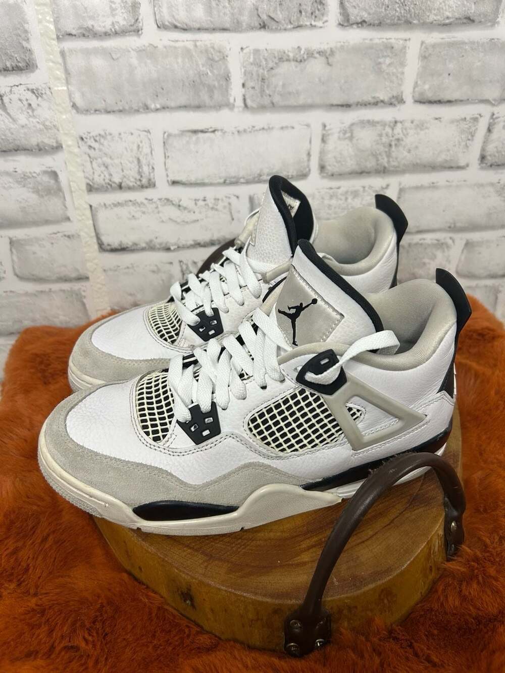 Air Jordan 4 Retro 'Military Black' Grade School Sneakers